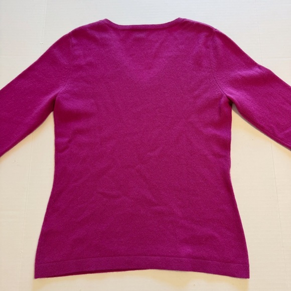 Privé 100% Cashmere Sweater - Picture 4 of 7